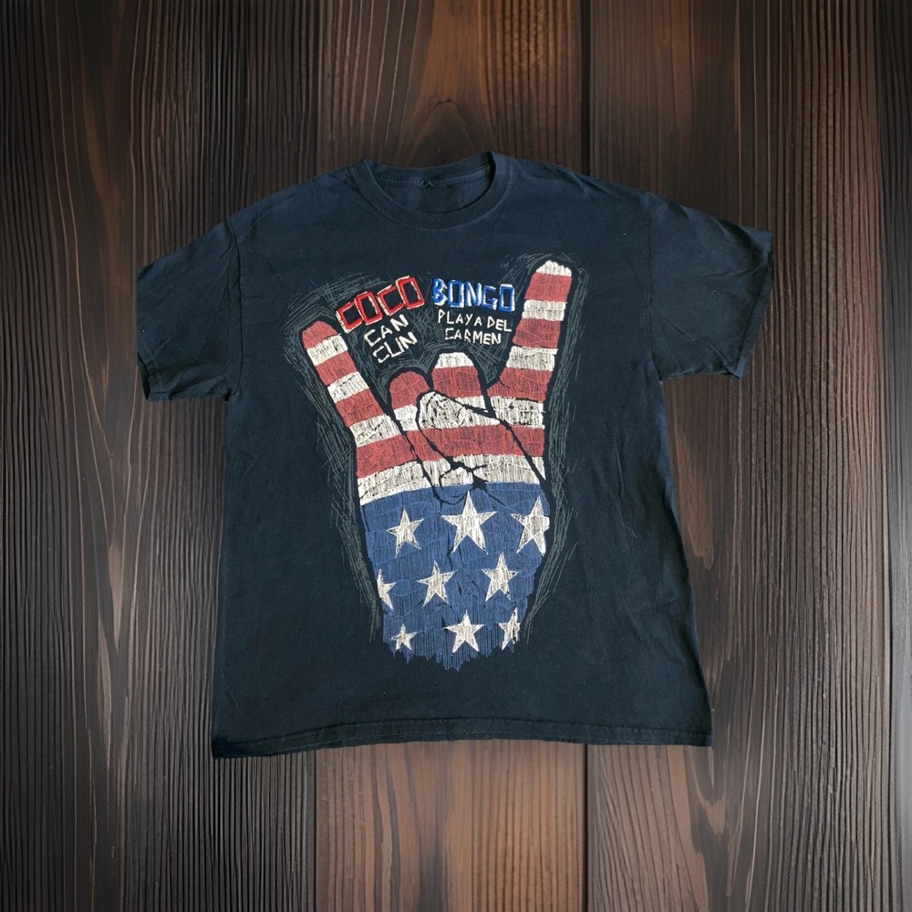 Coco Bongo Men's Black Cotton Graphic T-Shirt American Flag Short Sleeve
